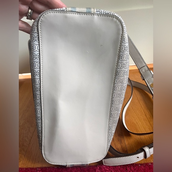 Tory Burch Gemini Backpack - Picture 7 of 8